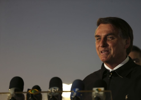 Bolsonaro entra com recurso para tentar reverter decisão do TSE