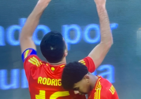 Espanha abre placar em amistoso contra o Brasil