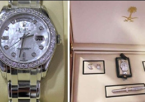 Bolsonaro ficou com relógio Rolex e outro conjunto de joias sauditas