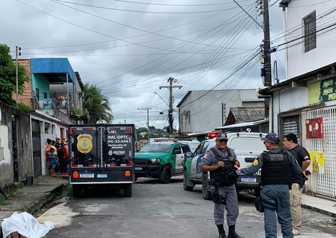 Morador em situação de rua é morto a tiros enquanto almoçava no Novo Aleixo