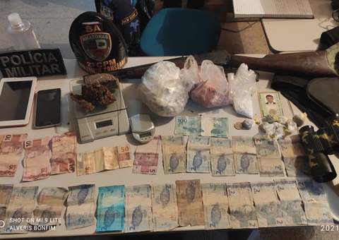 Mãe e filho são presos com mais de 1,5 kg de drogas no Amazonas
