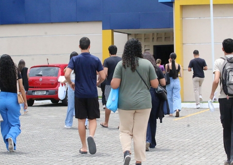 Fecham portões do segundo dia de provas do Vestibular da UEA