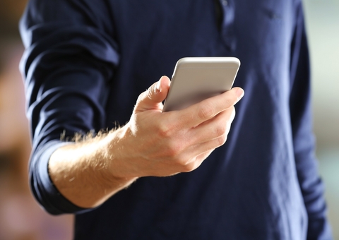 Homem é preso por guardar material com cenas de abuso sexual infantil