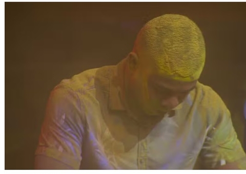 Davi leva bomba de fumaça após ser chamado de 'fake' pela líder Giovanna