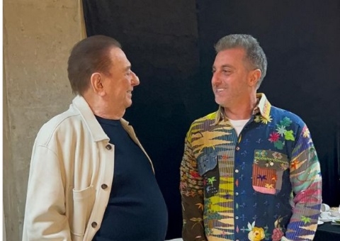 Raul Gil se emociona com homenagem na Globo