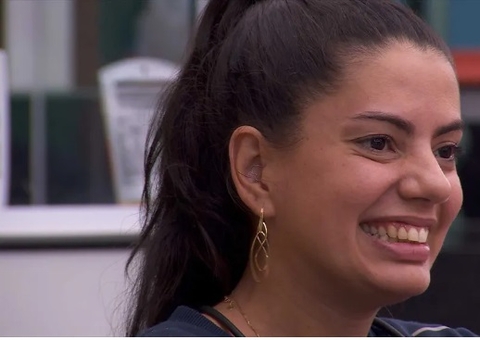 Fernanda revela que trabalhou com DJ Vintage Culture