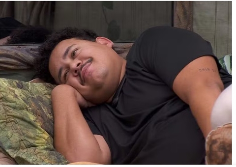 Lucas faz elogio para Pitel e sister agradece: 'É a parte mais bonita de mim'