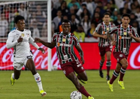 Flu sofre, mas é salvo por Marquinhos e empata na estreia na Libertadores