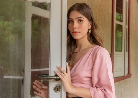 Atriz de Renascer desabafa sobre transição de gênero: 'Medo'