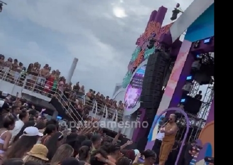 Vídeo mostra Belo assumindo estar solteiro durante show no Numanice