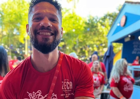 Ex-BBB Juninho desabafa sobre voltar a trabalhar como motoboy após BBB