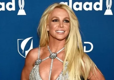 Britney Spears nega confusão com namorado em hotel de luxo