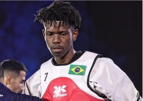 Lutador negro da Seleção Brasileira é agredido por abraçar mulher branca; vídeo