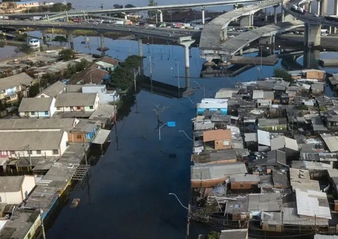 Inundação em Porto Alegre foi falta de manutenção, dizem especialistas