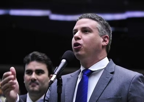 Aberto ao público, velório de Arthur Bisneto será nesta quarta na ALEAM