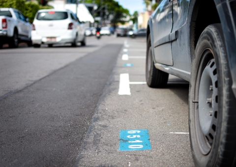 Procon notifica Zona Azul por danos a carro estacionado em vaga em Manaus