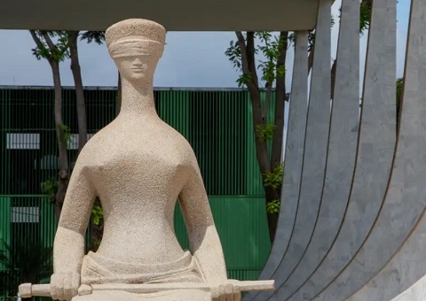 STF retoma julgamento sobre atendimento de pessoas trans no SUS