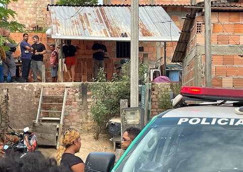 Homem mata próprio irmão a facadas ao visitar a família no Nova Vitória