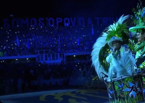 Boi Caprichoso fecha 3ª noite do Festival de Parintins