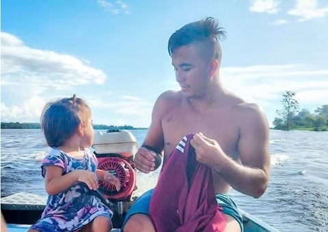 Buscas por pai e filha chegam ao 3º dia após naufrágio no Amazonas