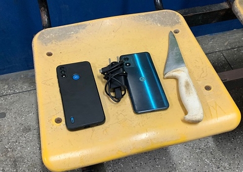 Suspeitos de assaltar Amarelinho com facão são presos no Cidade de Deus