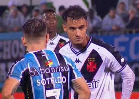 Grêmio sai da zona de rebaixamento ao vencer o Vasco na Arenda Condá