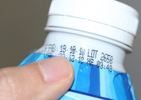 Produtos em promoção não precisam ter validade exposta; confira