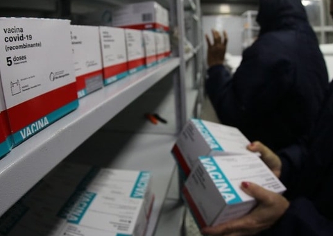 Amazonas aplica 6.747 mil doses de vacina contra Covid-19 nas últimas 24h