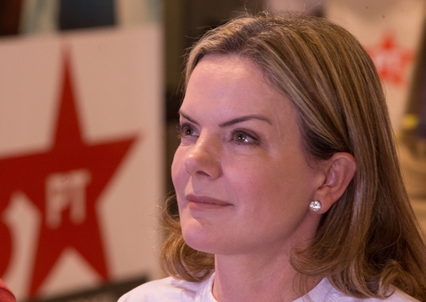 Presidente do PT ataca Campos Neto e diz que autonomia ampla do BC é 'ditadura monetária'