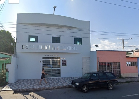 Amazonas tem mais igrejas que escolas e hospitais somados, aponta IBGE