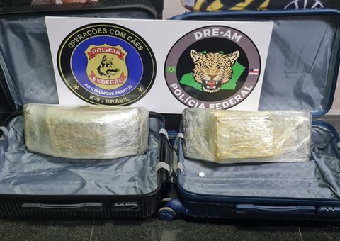 PF prende mulheres que serviam com 'mulas' no Aeroporto Eduardo Gomes