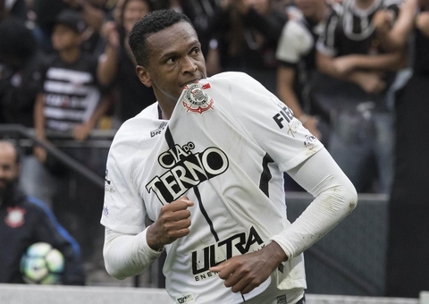 Amazonas FC anuncia contratação de ex-jogador do Corinthians Jô