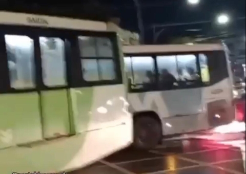 Forte temporal causa acidente entre ônibus na Avenida Getúlio Vargas; vídeo 