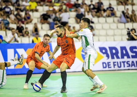 Estrela do Norte Futsal se mantém no G-8 do Brasileiro após derrota em casa