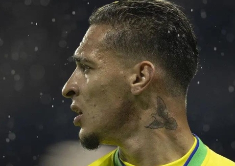 Manchester United prepara empréstimo de Antony