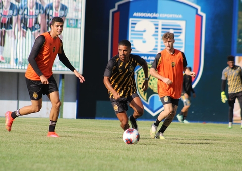 Amazonas FC informa os empréstimos de goleiro e atacante
