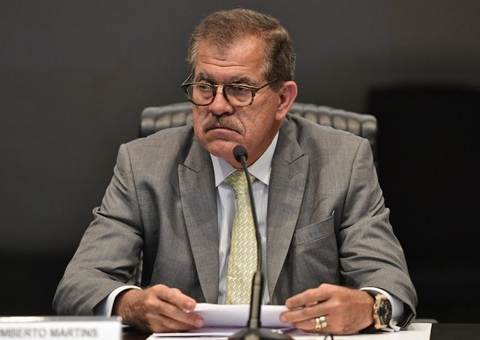 Sem flagrante ilegalidade não se defere liminar em Habeas Corpus