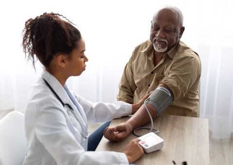 Especialista fala sobre prevenção e combate à hipertensão