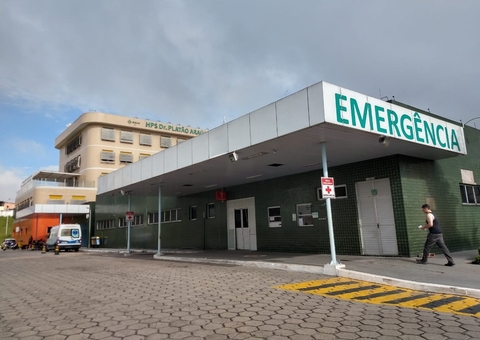 Homem vai parar no hospital após ser baleado no braço em Manaus