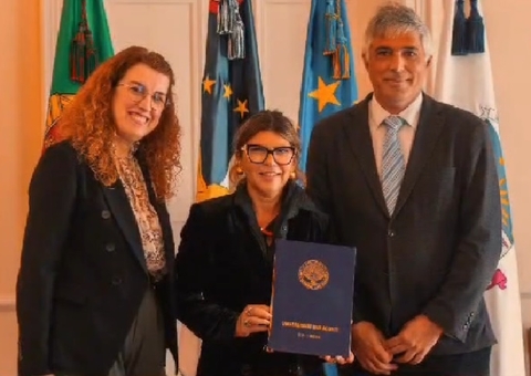 Nilton Lins firma convênio com Universidade dos Açores em Portugal