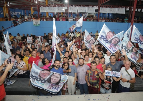 Mayara Pinheiro reúne multidão na zona Norte de Manaus