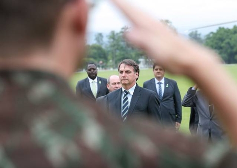 Cúpula militar já discute política para eleições 2022