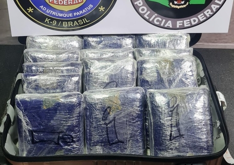 Passageiro é preso com 15 kg de maconha na mala no aeroporto de Manaus