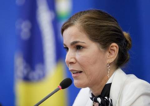 'Capitã Cloroquina' Mayra Pinheiro depõe hoje à CPI sobre colapso em Manaus