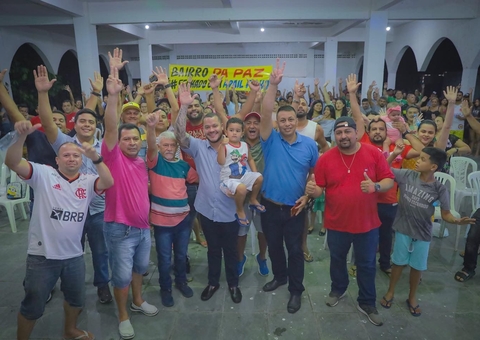 Adail Filho se encontra com lideranças na zona Centro-Oeste de Manaus