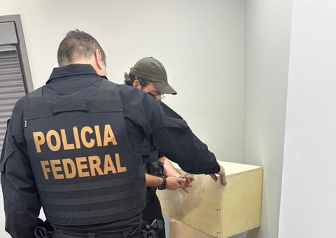 Operação da PF mira grupo que enviava malas com drogas para fora do Brasil