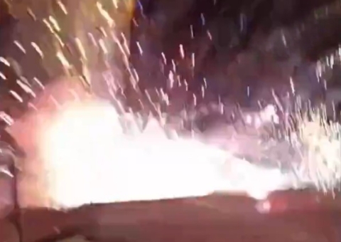 Vídeo: celebração natalina vira tragédia após público ser atingido por fogos no RS