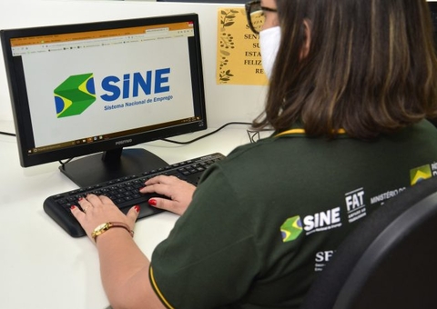 Pintor e mais: Veja as mais de 130 vagas de emprego do Sine Manaus para esta sexta