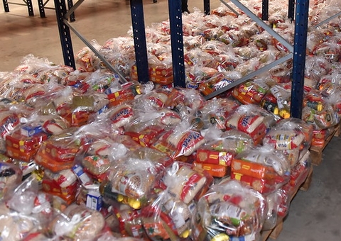 Começa nova etapa de entrega do ‘kit merenda escolar’ em Manaus