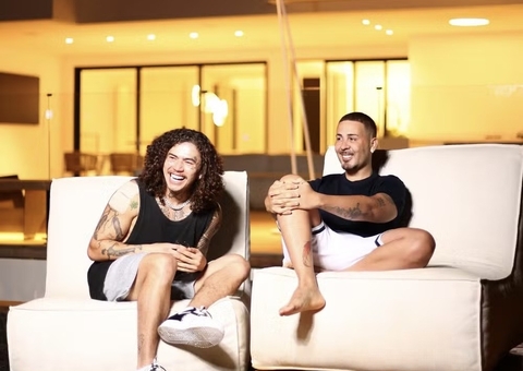 Whindersson e Carlinhos Maia reatam amizade após 5 anos